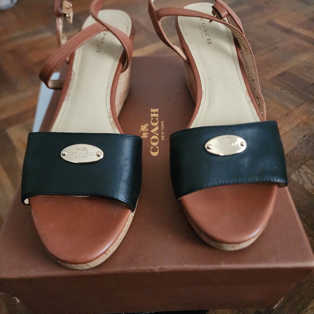 Coach Women's Black and Brown Sandals